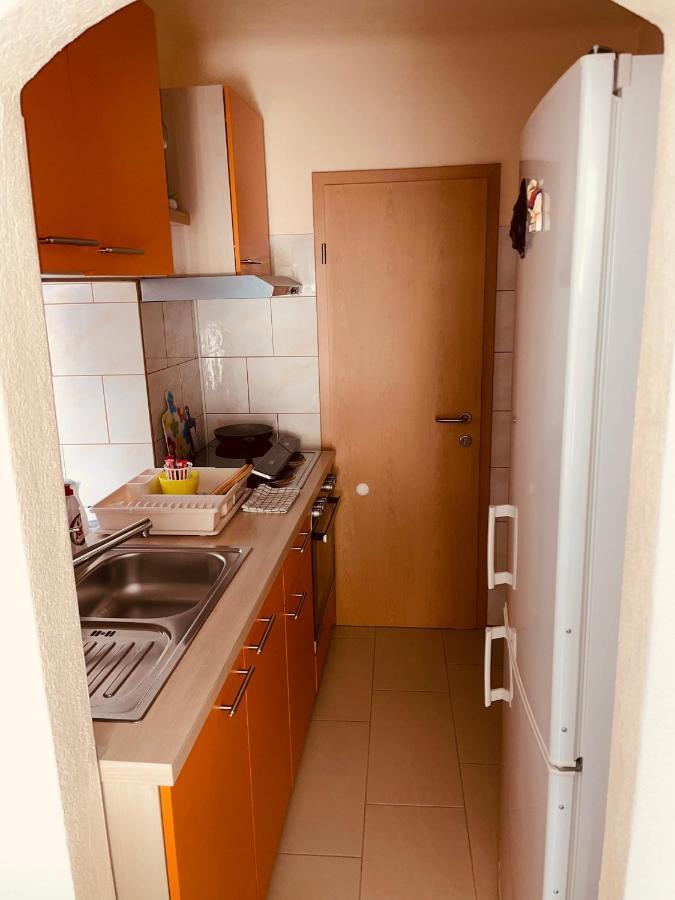 Blue Sky Apartment โคเปร์ ภายนอก รูปภาพ
