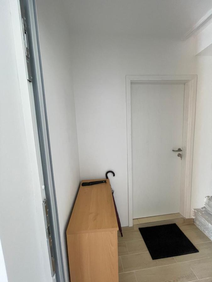 Blue Sky Apartment โคเปร์ ภายนอก รูปภาพ