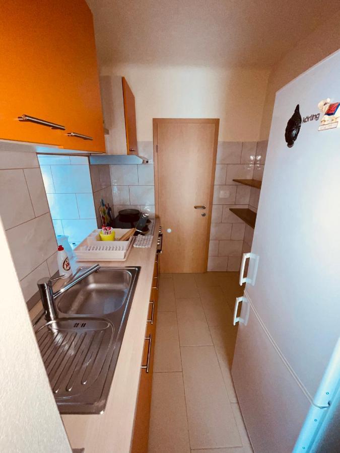 Blue Sky Apartment โคเปร์ ภายนอก รูปภาพ