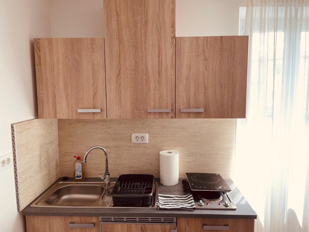 Blue Sky Apartment โคเปร์ ภายนอก รูปภาพ